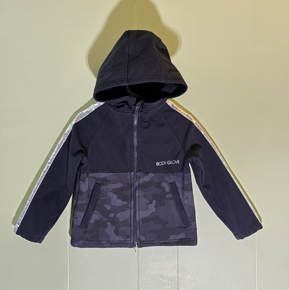 I07 Body Glove Kids Black Camo With Silver Jacket Hooded Full Zip Size 3T